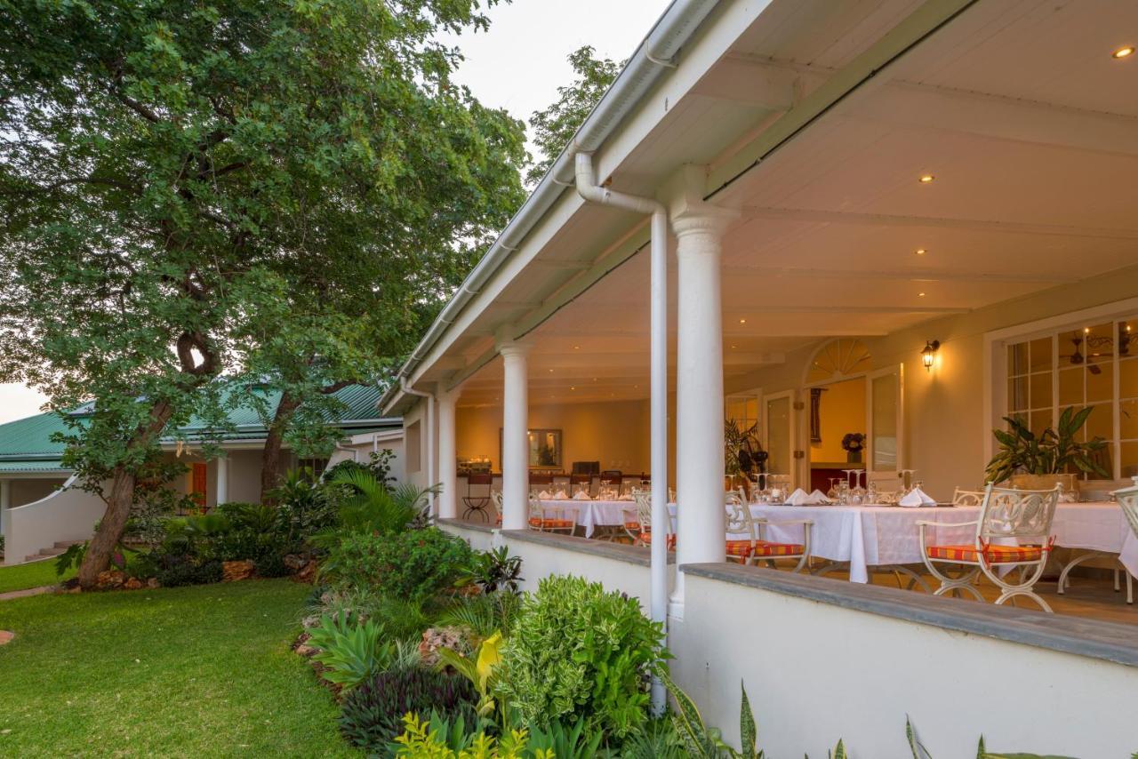 Batonka Guest Lodge Victoria Falls Exterior photo